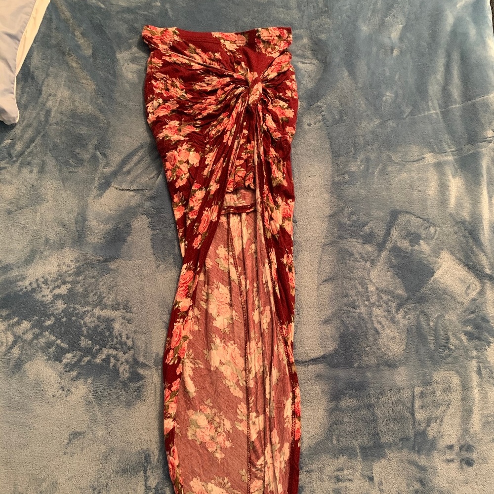 Red Knot with Roses Skirt FINAL PRICE